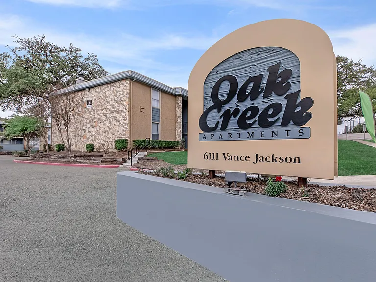 Oak Creek — Photo 23