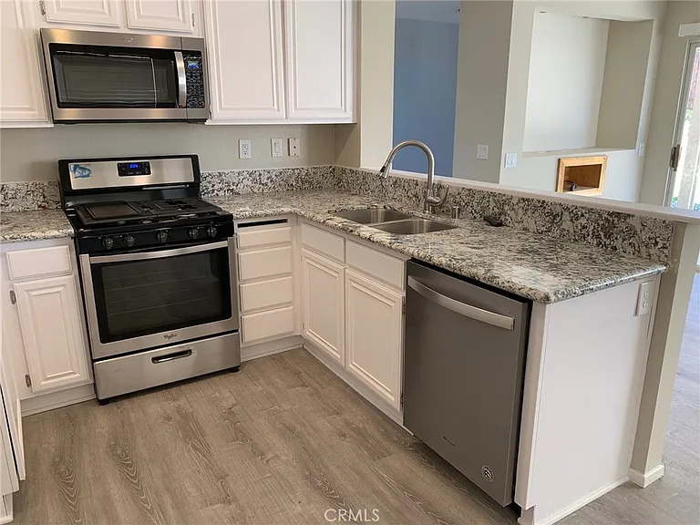 23692 Cork Oak Cir — Photo 12