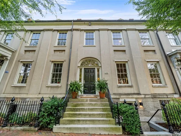2309 E Broad St, Richmond, VA 23223