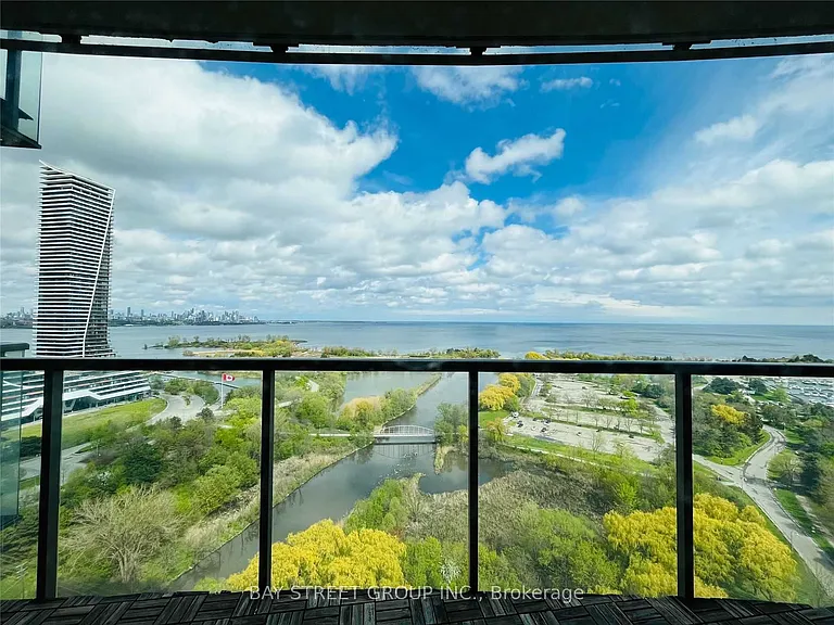 2230 Lake Shore Blvd W #2207 — Photo 28