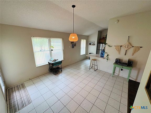 4th image of 369 County Road 3367