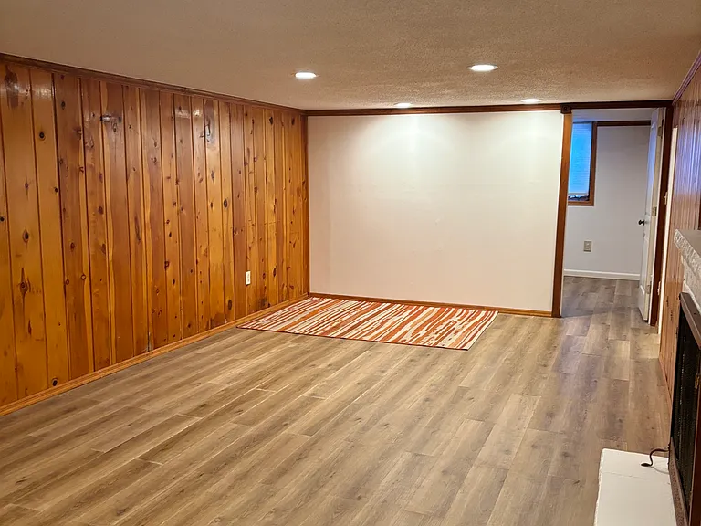 3017 Silver Lake Rd — Photo 37