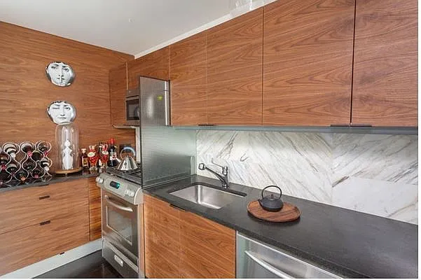 Sold by Brown Harris Stevens | media 17