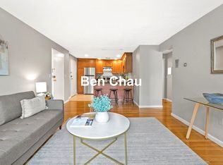 2192 Massachusetts Ave APT 2, Cambridge, MA 02140