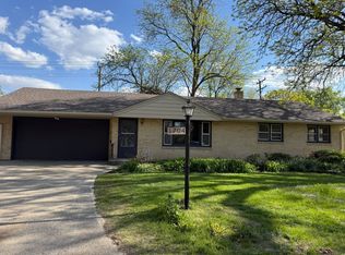 1704 Wedel Ave, Rockford, IL 61103