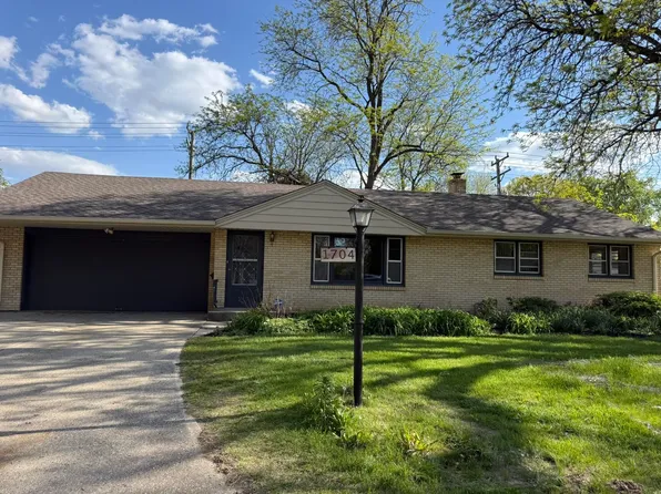 1704 Wedel Ave, Rockford, IL 61103