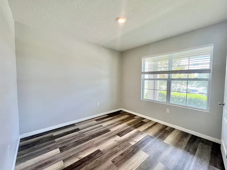 5530 Galloping Dr — Photo 23
