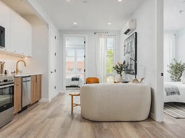 2917 Snyder Avenue image 1 of 12
