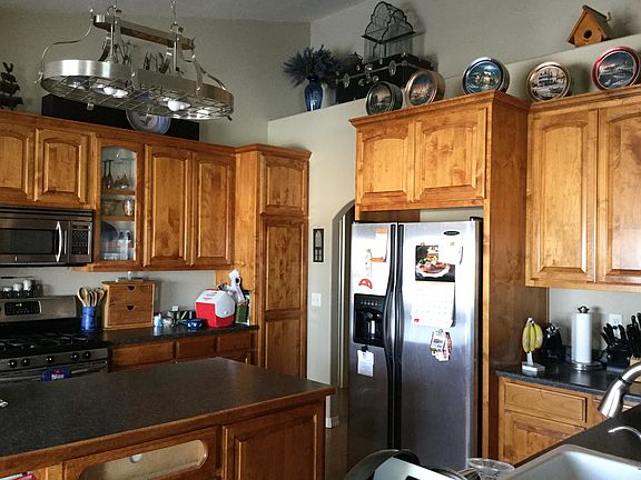 5th image of 20 Canyon Dr