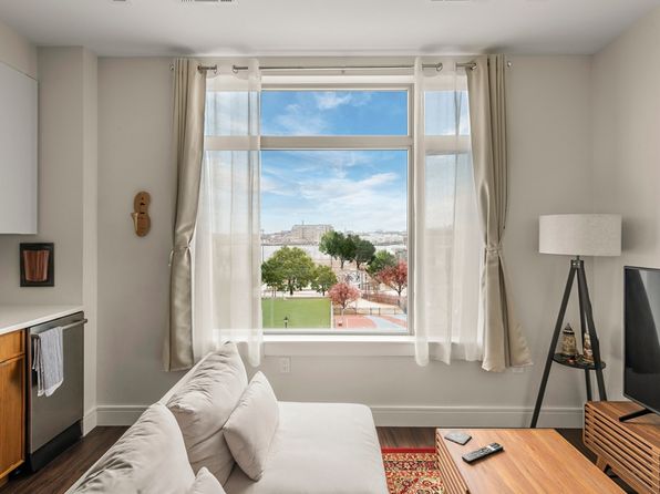 99 Sumner St Unit 413