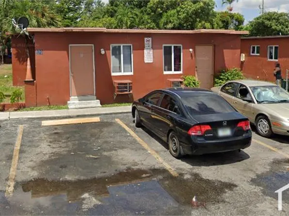 829 NW 10th Ter #3, Fort Lauderdale, FL 33311