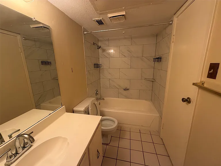 14777 Wunderlich Dr #2104 — Photo 36