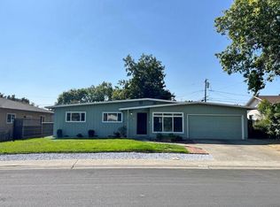 237 Peach Tree Ave, Vacaville, CA 95688