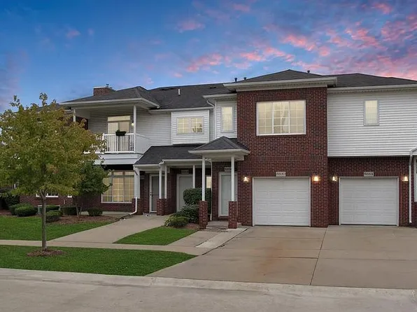5878 Acorn Ln, Sterling Heights, MI 48314