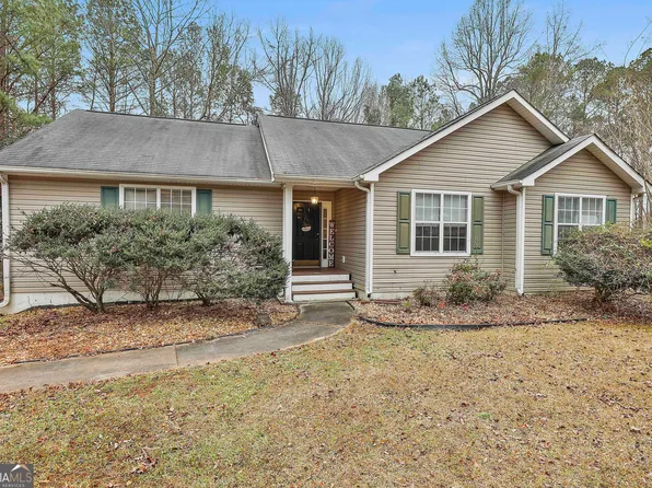 283 Sawgrass Manor Dr, Newnan, GA 30265