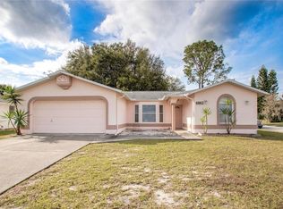 6863 Hills Dr, New Port Richey, FL 34653