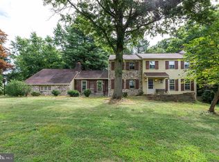 1307 S Tulip Dr, West Chester, PA 19380