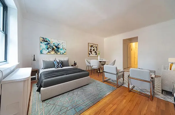 Rented by Platinum Properties | media 8