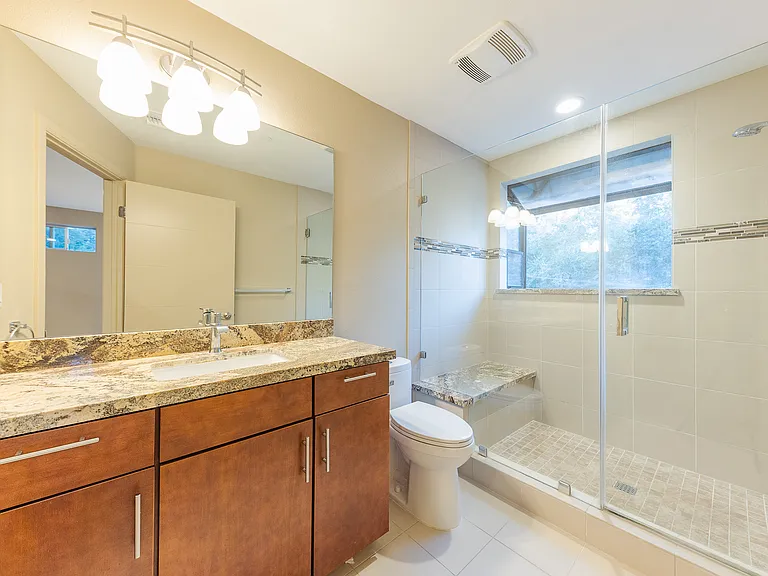 2073 Pasadena Glen Rd — Photo 14