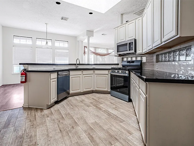 3133 Moonlit Lake Cir — Photo 6