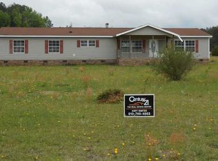 2647 Pleasant Hope Rd, Fairmont, NC 28340