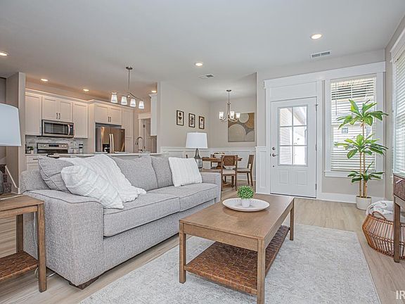2nd image of 8621 Pebble Creek Dr