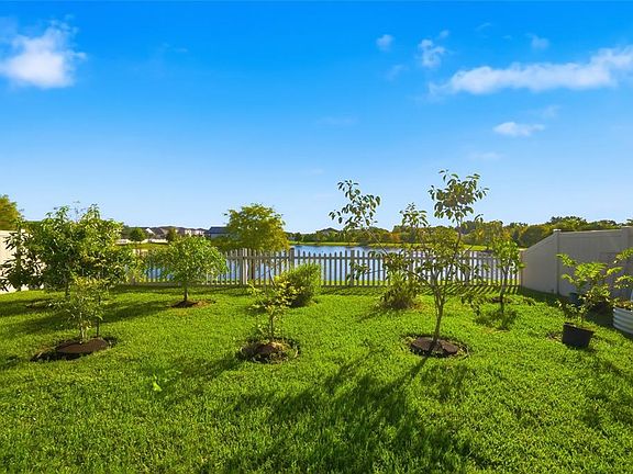 4th image of 1461 Clear Brook Pl