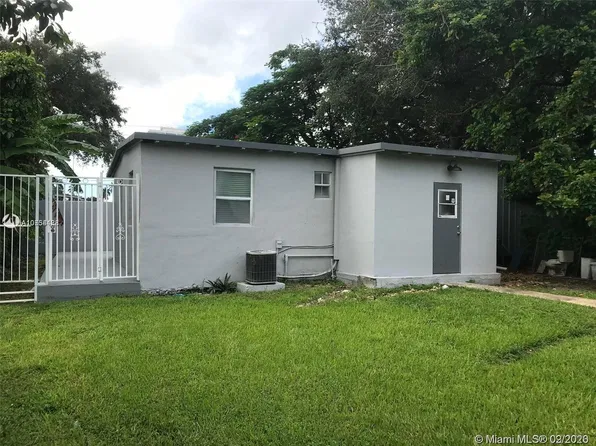 1870 NW 15th St, Miami, FL 33125