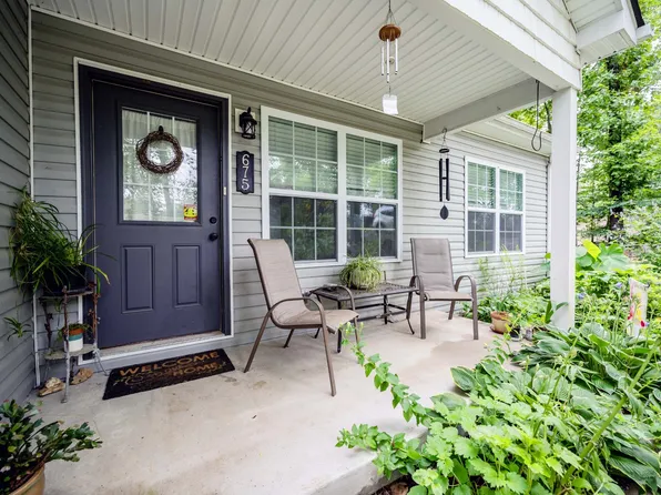 675 Hog Back Ridge Rd, Bethpage, TN 37022