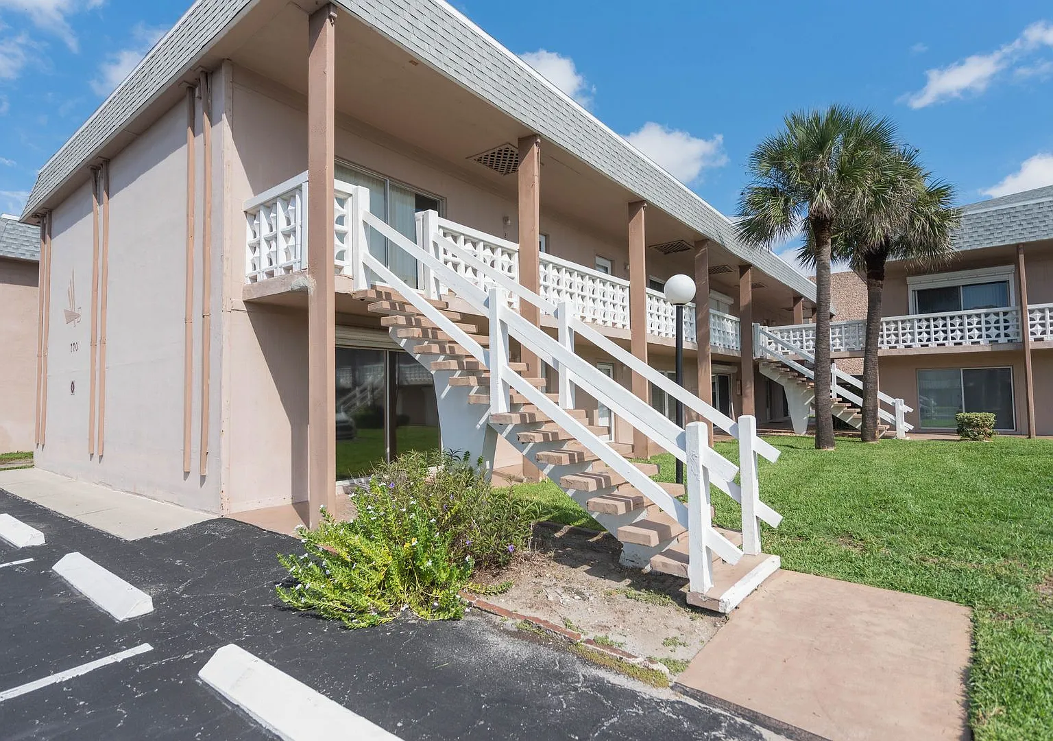 Escape To Paradise At This Vibrant Cocoa Beach Condo! Not Available Jan-March 2027 — Photo 1