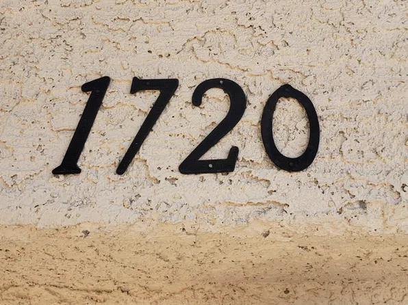 1720 Mexican Poppy St, Las Vegas, NV 89128
