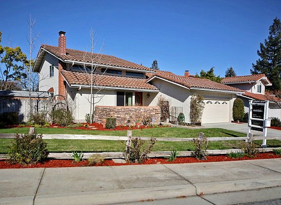 3rd image of 1611 Dorcey Ln