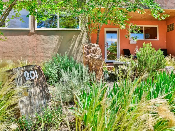 201 Alamo Dr, Santa Fe, NM 87501