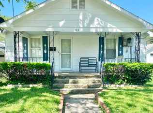 916 Young St, Neosho, MO 64850