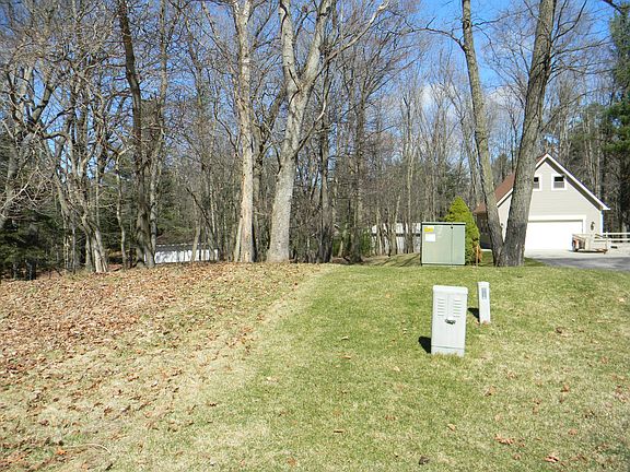 3rd image of V/l W Cambridge Dr Lot 5