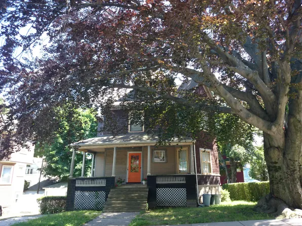 51 Lyndhurst St, Dorchester, MA 02124