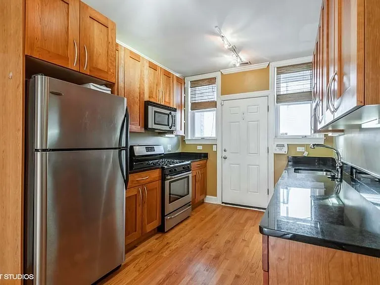 924 W Ainslie St #3S — Photo 6