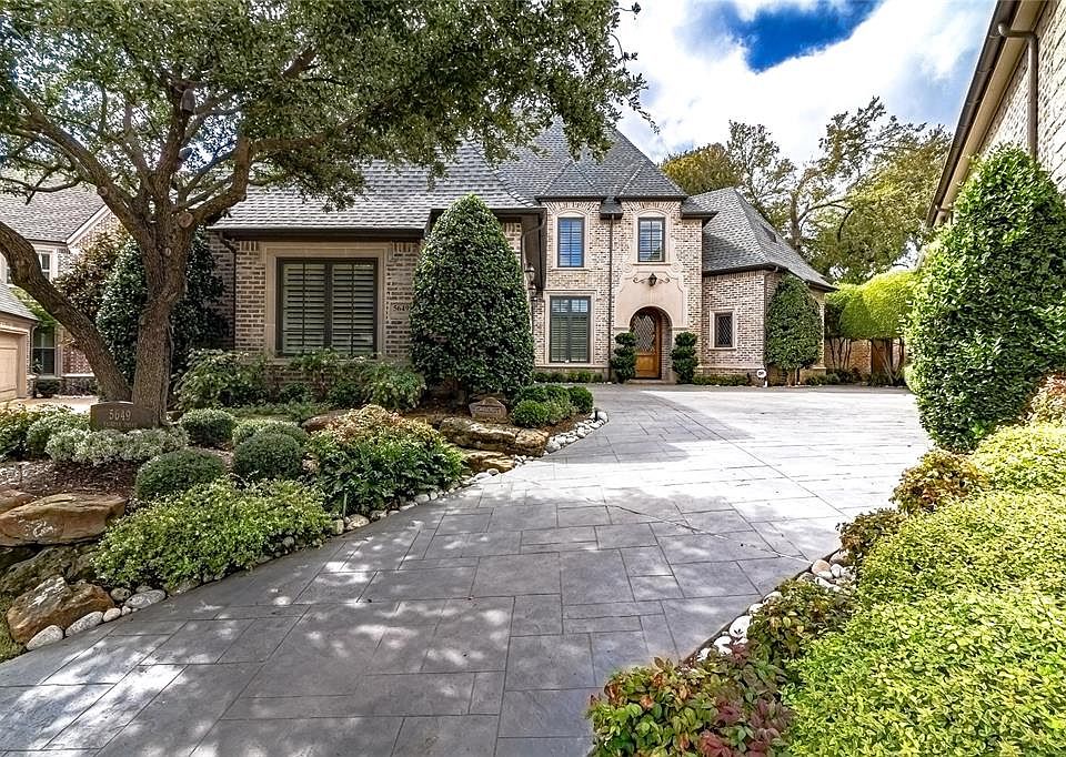 1st image of 5649 Fairfax Dr