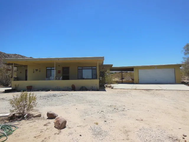 70174 Boling Dr — Photo 1