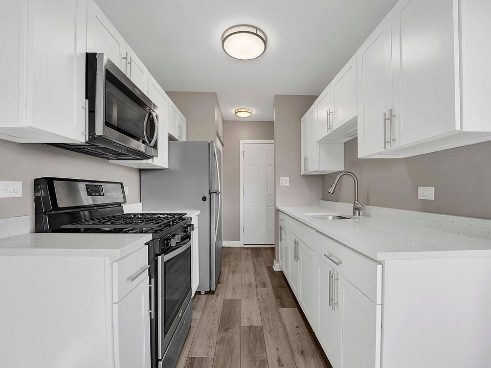 1st image of 21 N Main St #20-2E