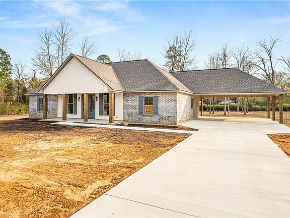 2nd image of 703 Sunrise Dr