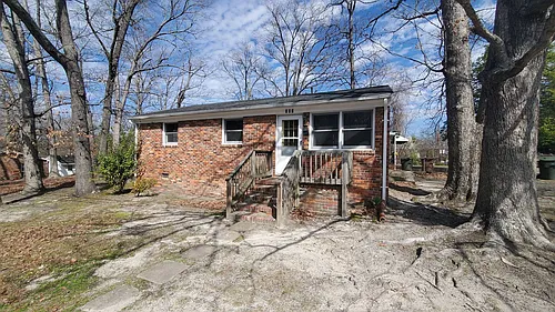 703 Bluford St Photo 1