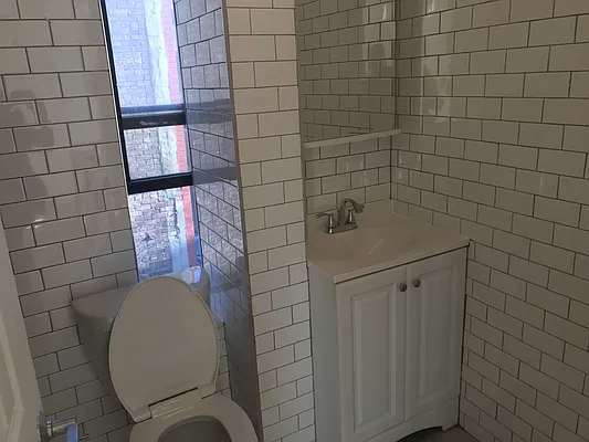 Rented by Village Living Realty | media 4