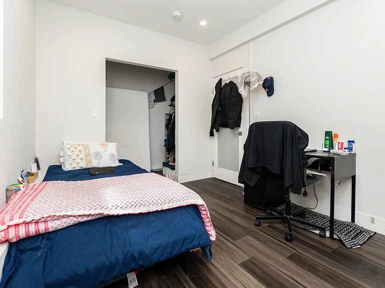 78 Forest St #1 — Photo 6