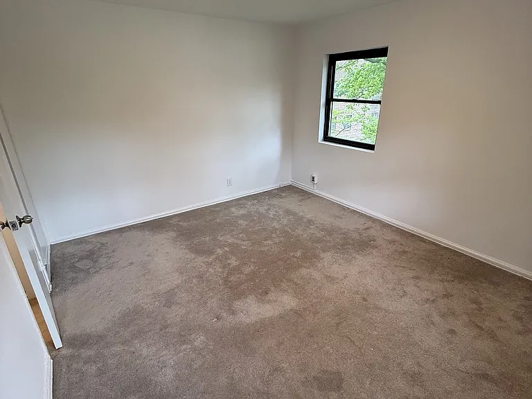 401 Park Pl #3F — Photo 20