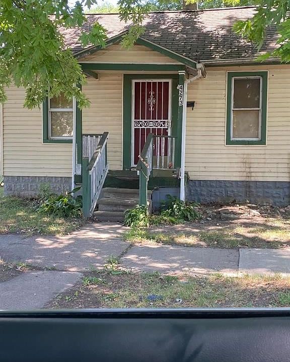 1st image of 4273 10th St