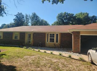 2306 W Cynthia St, Springfield, MO 65810