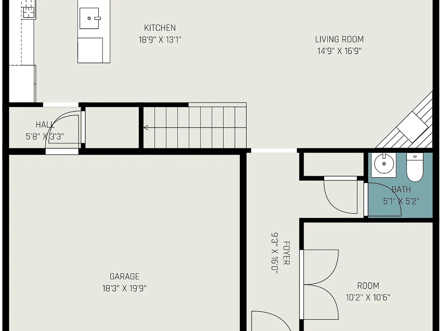 585 Lyness Dr — Photo 4