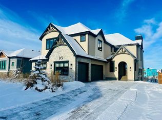 16 S Chokecherry Rise, Rocky View County, AB T3Z0G3