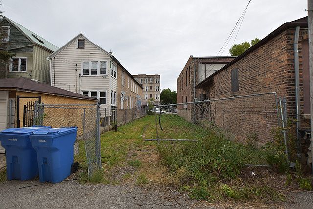 2nd image of 3122 S Morgan St